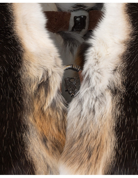 Skulderdække af læder, model Lohkanin