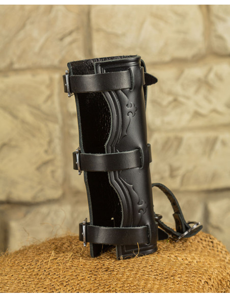 Tahalí medieval en cuero para espadas...