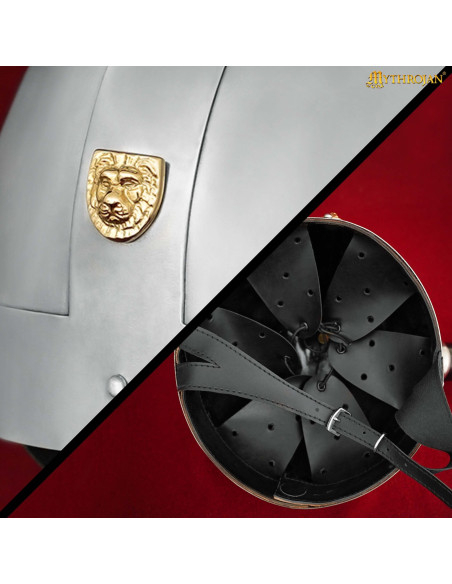 Casco vikingo con cuernos y chapa león