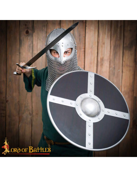 Casco vikingo con visera y cota de... Casco vikingo con visera y cota de...