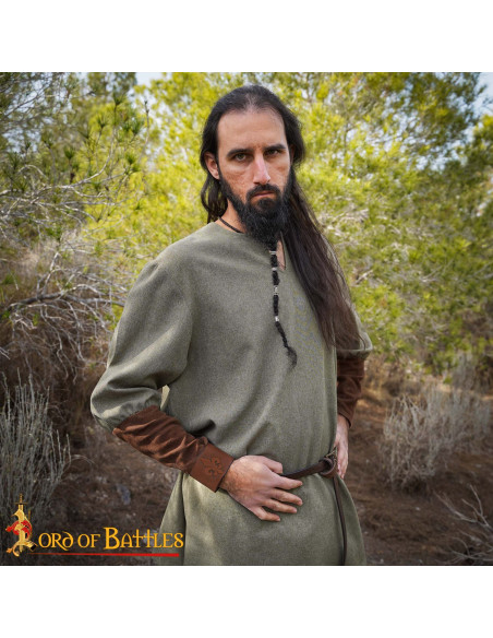 Medievalt læderarmbånd med...