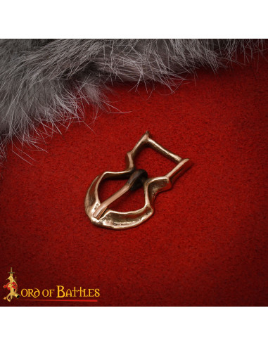Hebilla medieval pequeña en bronce antiguo para cinturón