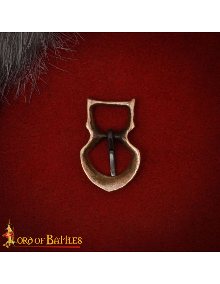 Hebilla medieval pequeña en bronce... Hebilla medieval pequeña en bronce...