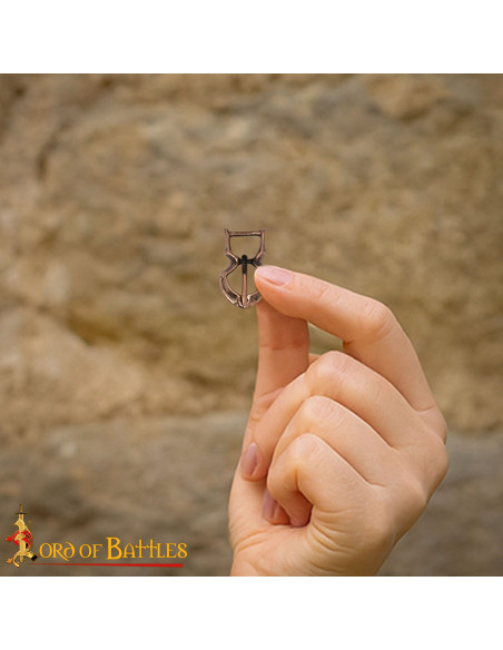 Middeleeuwse kleine bronzen gesp voor...