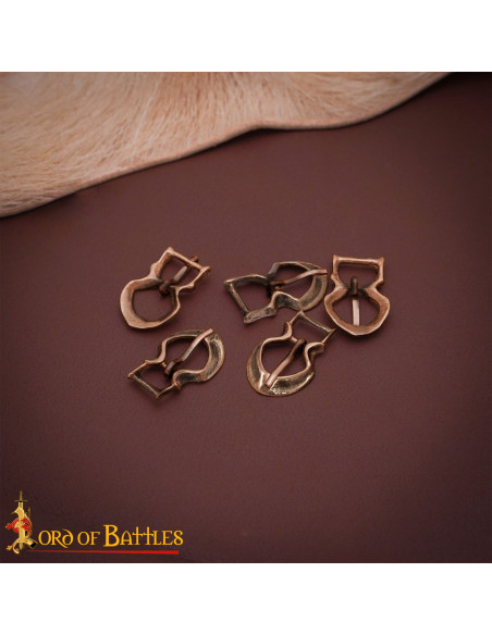 Lille middelalderspænne i antikt...