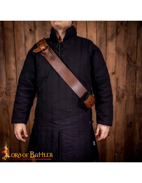 Cinturón con tahali medieval en cuero...