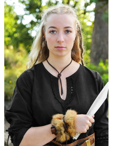 Middeleeuwse bruine tuniek model...