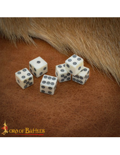 Juego de 6 dados romanos en hueso (11 mm.)