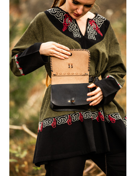 Bolso riñonera medieval en cuero...