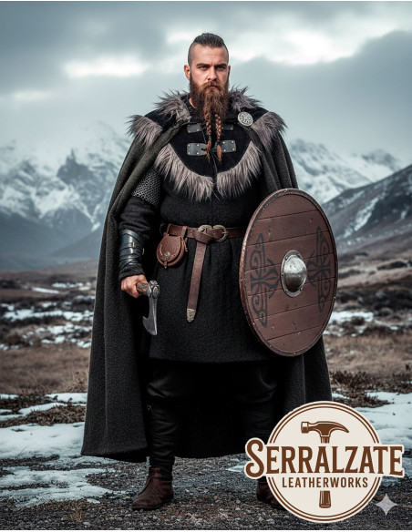 Gorjal Evaristo Pelerine sort med grå...