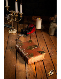 Libro medieval en espuma para LARP 2