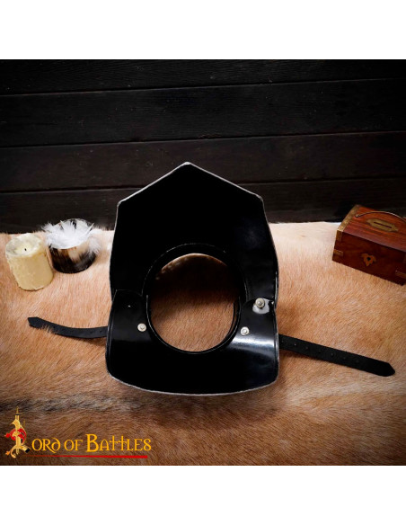 Gothic-Kragen mit Faltmaske, poliert