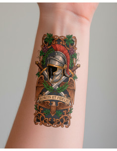 Temporales Tattoo mit römischem Thema, in Farbe 2