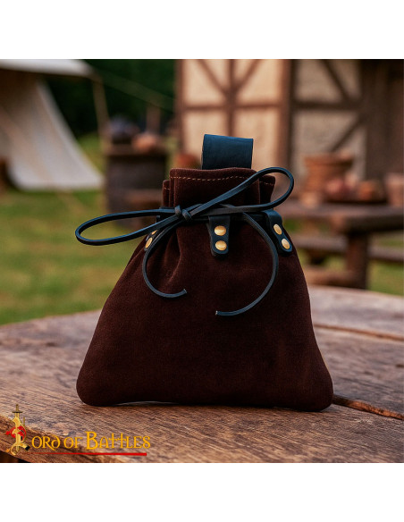Mittelalterliche Gürteltasche mit... Mittelalterliche Gürteltasche mit...