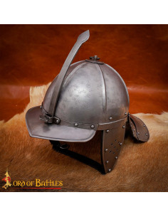 Casco medieval Zischägge cola de langosta, acero calibre 16 2