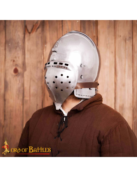 Bacinete medieval siglos XIV-XV con...