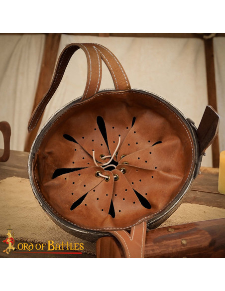 Noors Viking helm met neusspang, met...