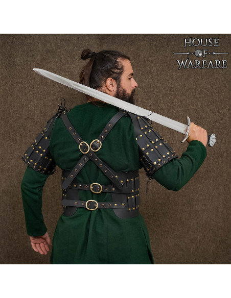 Mittelalterliche Lederrüstung im...