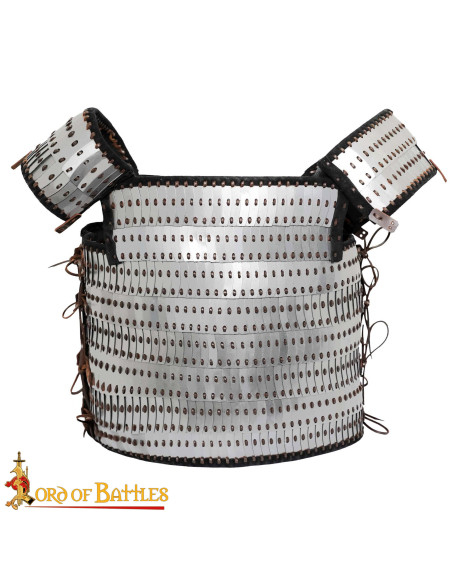 Mittelalterliche Plattenrüstung aus...