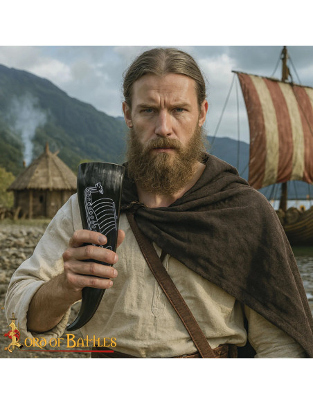 Viking scheepshoorn om te drinken...