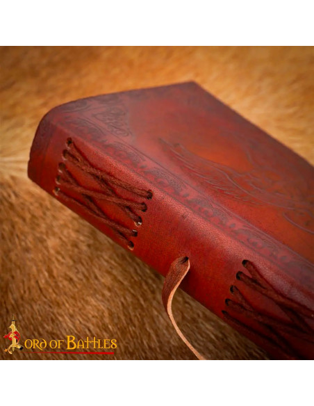 Medieval dagbog med læderomslag...