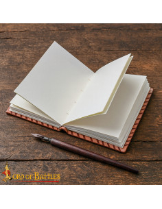 Medieval dagbog med læderdække og sideindbinding 2