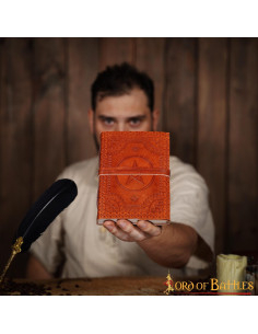 Diario medieval tapa cuero diseño Estrella repujada 2