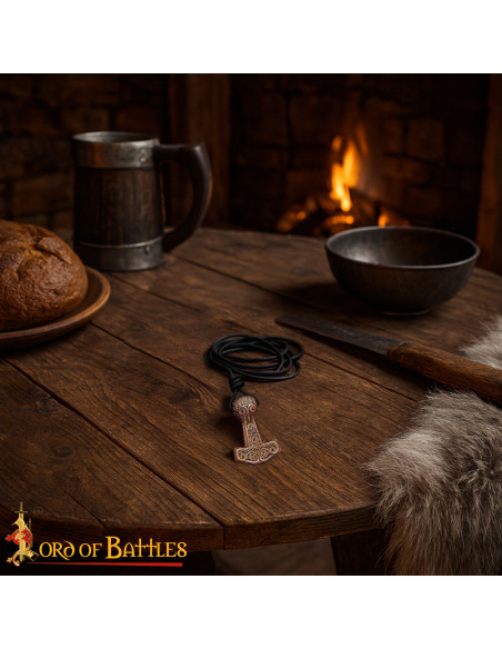 Vikinghanger Mjölnir in gegoten...