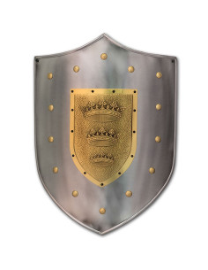 Escudo con grabado de coronas