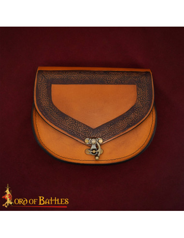 Bolso medieval para cinturón diseño celta repujado, cuero marrón