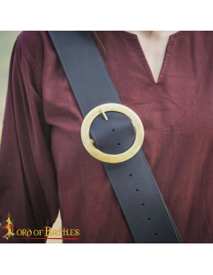 Hebilla medieval redonda en latón (9,5 cm.) 2