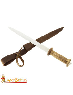 Rondel medieval: empuñadura en madera y vaina en cuero 2