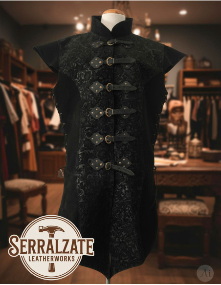 Lange renaissance-vest van echt zwart... Lange renaissance-vest van echt zwart...