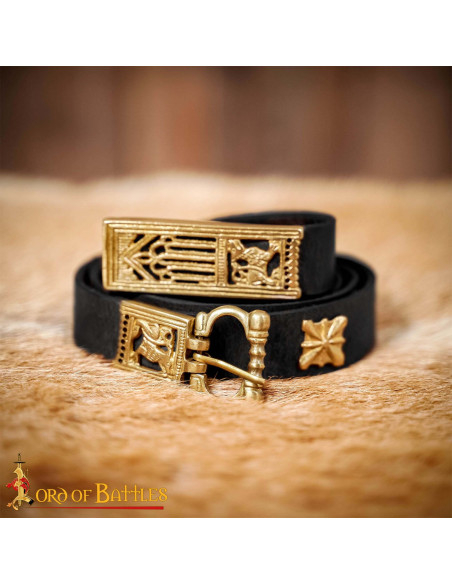 Middelalderligt sort læderbælte med...