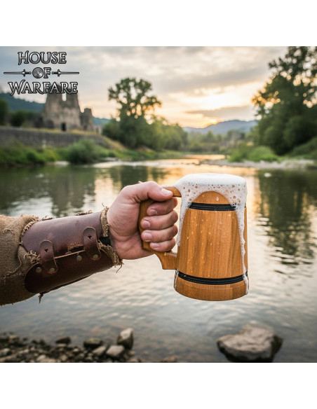 Piratenstil Stahl-Holz Krug, helle...
