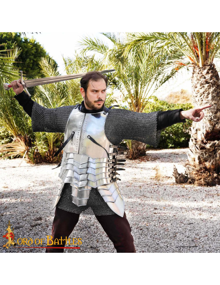 Coraza medieval en acero modelo...