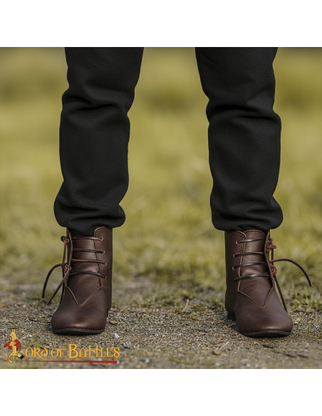 Mittelalterliche Stiefeletten aus...