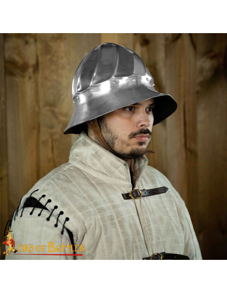 Middeleeuwse Bourgondische helm uit...