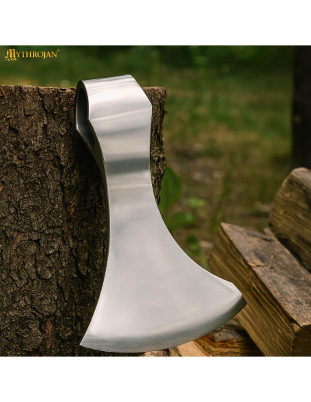 Axehead i stål model Francisca, år...