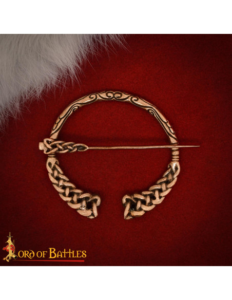 Broche medieval vikingo entrelazado,...