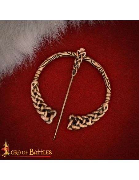Broche medieval vikingo entrelazado,...