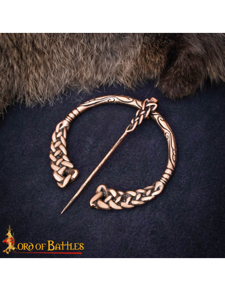 Broche medieval vikingo entrelazado,...