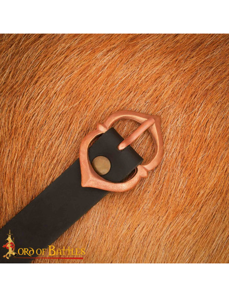 Middelalderbæltespænde i poleret bronze