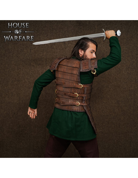 Armadura Vikinga lamelar en cuero...