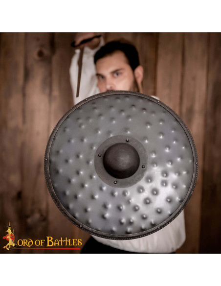 Rustikaler Barbarischer Rundschild...