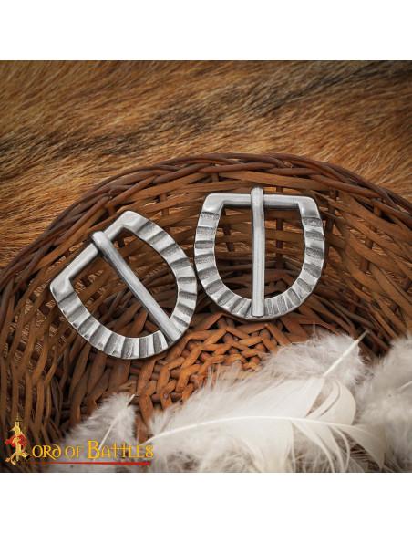 Rustikale mittelalterliche Schnalle...