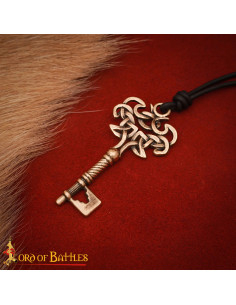 Vikingeløs nøglehængende i bronze, støbt i voks