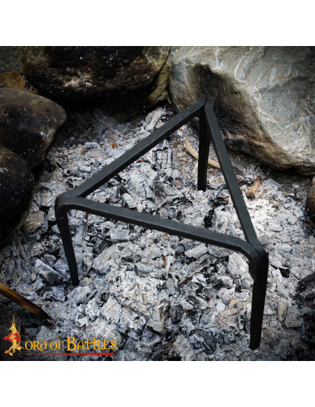 Middeleeuwse statief voor vuur van...