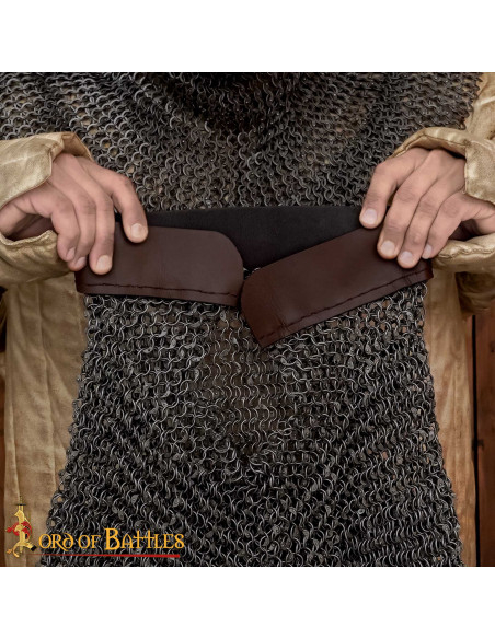 Middeleeuwse kraag van zacht staal...