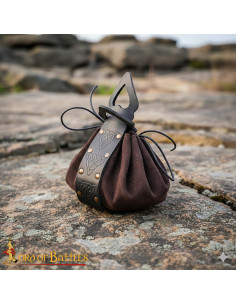 Celtisk Lædertaske med Prægede Knuder til Bælte 2